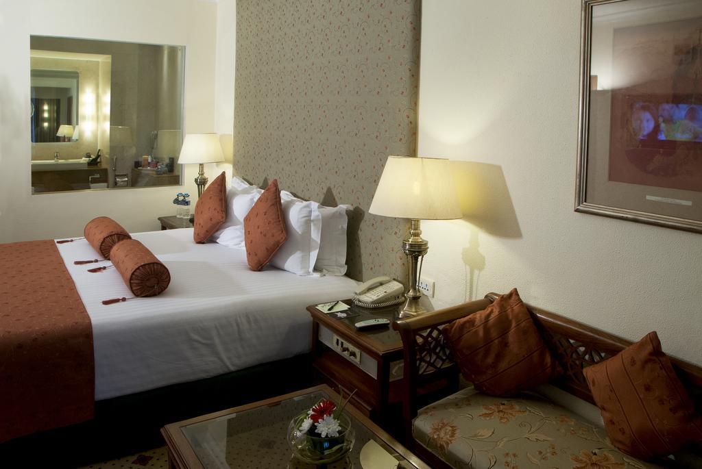 Avari Lahore Hotel Номер фото