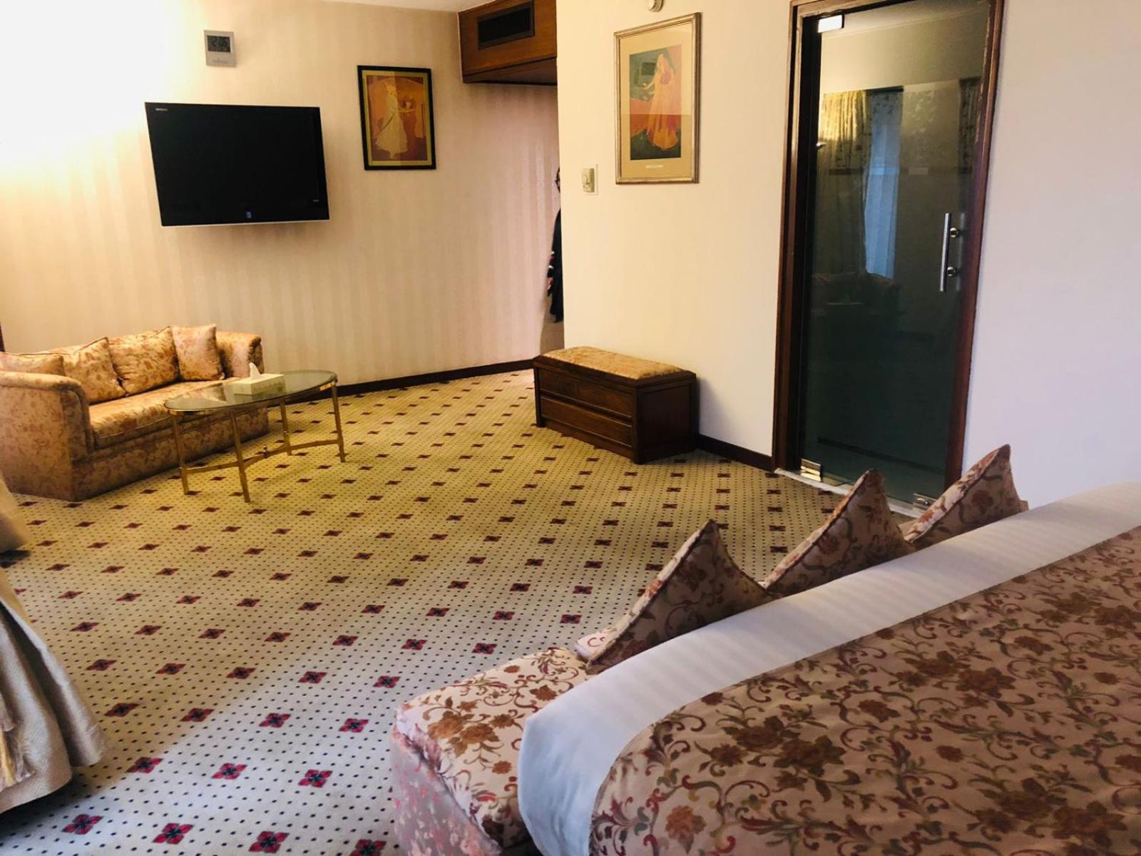 Avari Lahore Hotel Екстер'єр фото